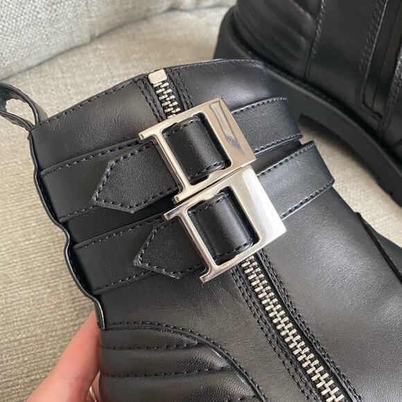 NIB: Blondo Mable Double Buckle Boot - Picture 4 of 10